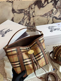 Check Bucket Bag