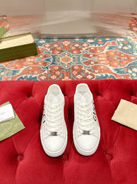 Low Top Sneakers