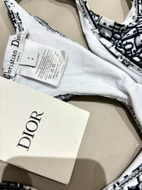 Logo One Piece Set