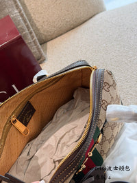 Borsetto Medium Boston Bag