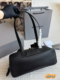 Carrie Bowling Bag
