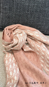 Oblique Scarf