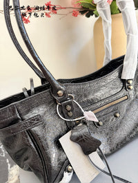 Le City Shoulder Bag