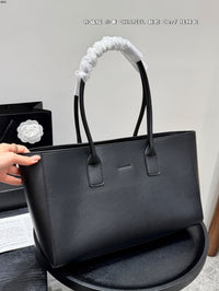 Cerf Executive Tote