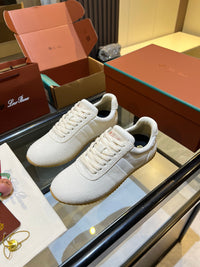 Fast Walk Sneakers