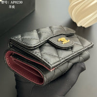 Small Flap Wallet