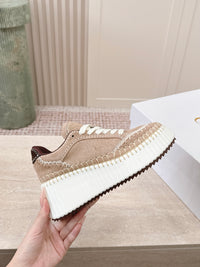 Nama Runner Platform Sneakers