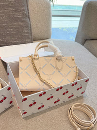 OnTheGo MM Tote