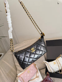 Hobo Shoulder Bag