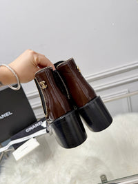 Logo Chelsea Boots