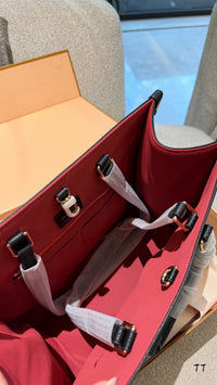 OnTheGo Tote Bag