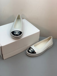 Ballet Flat