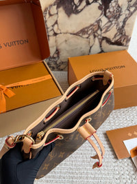 Nano Frivole Bag
