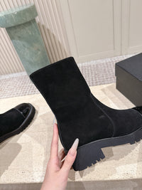 26S Ankle Boots
