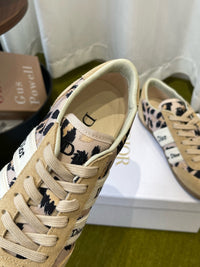 26S Ribbon Sneakers