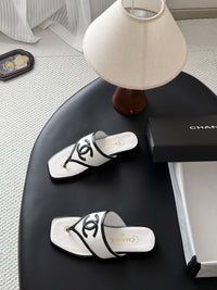 26B Thong Sandals
