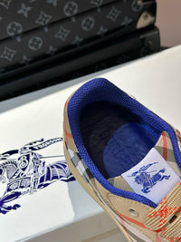 Vintage Check Sneakers
