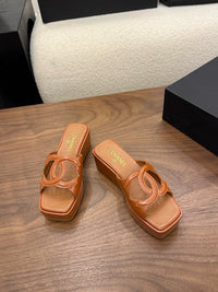 26S Platform Sandals