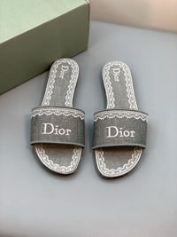 Dway Slides