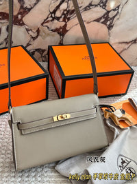 Kelly Classique To Go Wallet
