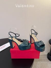 VLogo Signature Platform Sandals