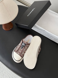 26C Trainers