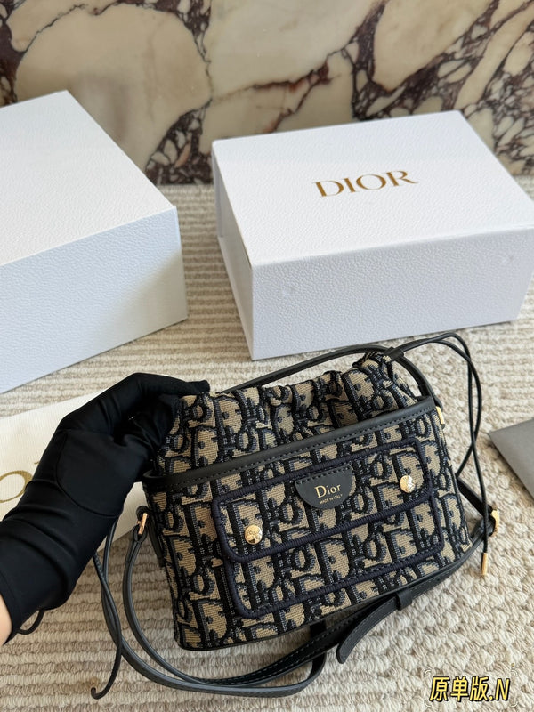 Travel Bucket Bag