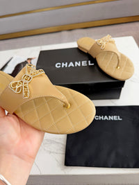 Bow Thong Sandals