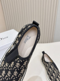 Saltwind Slip-On Sneakers
