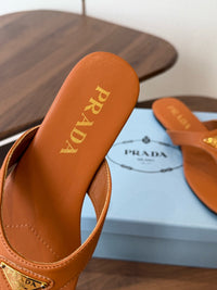26S Leather Thong Sandals