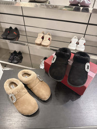 Slidy Viv' Suede Mules