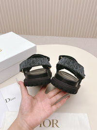 Dioract Sandals