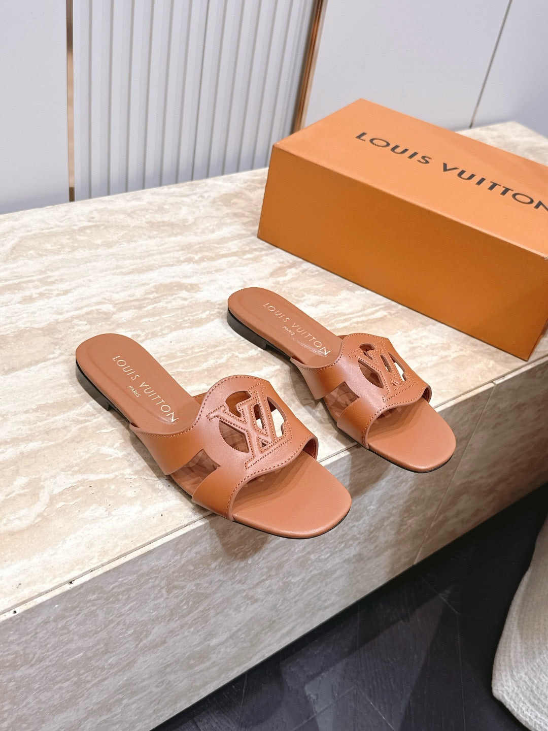Isola Flat Mules