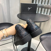 Low Top Sneakers