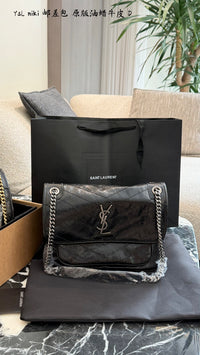 Niki Medium Shoulder Bag