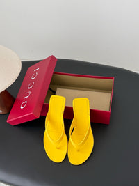 Vittoria Thong Sandals