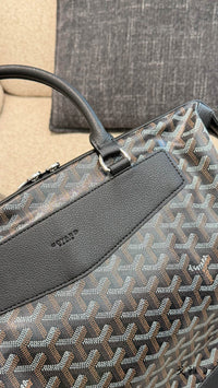 Bellechasse Biaude Bag