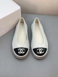 Ballet Flat