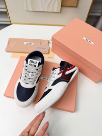 Gymnasium Sneakers