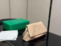 Giorno Shoulder Bag