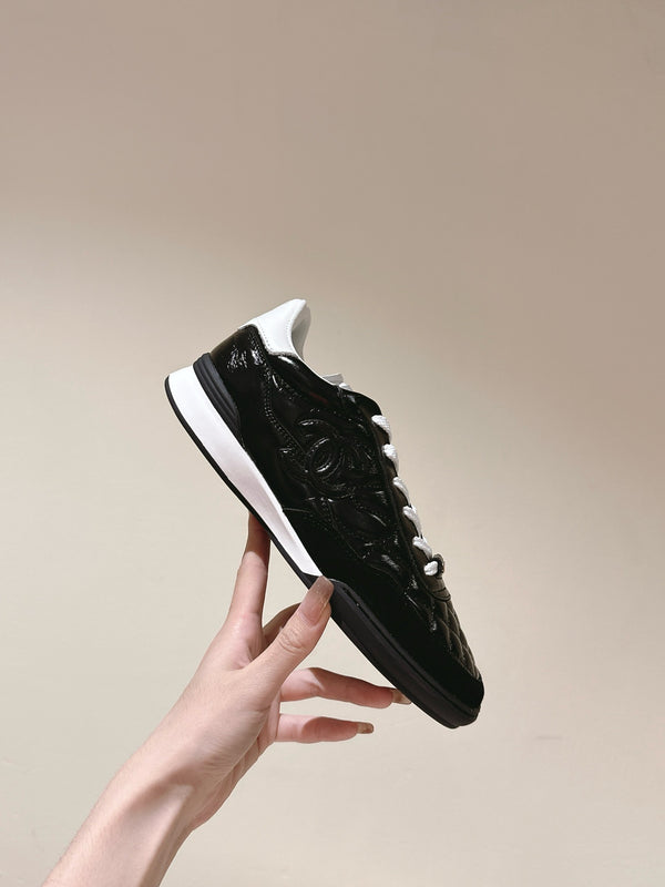 Low Top Sneakers