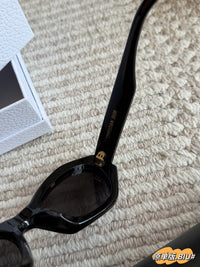 Signature B1U Sunglasses