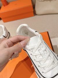 Boomerang Sneakers