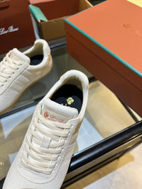 Fast Walk Sneakers