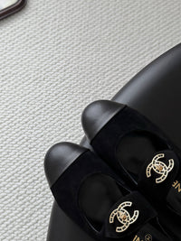 26B Mary Jane Ballet Flats