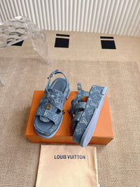 Maya Flatform Sandals
