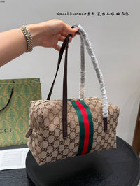 Essence Boston Bag