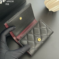 Small Flap Wallet