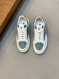 Beverly Hills Sneakers