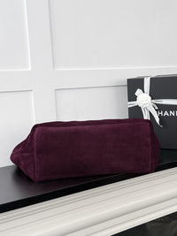 26C Suede Shopping Tote